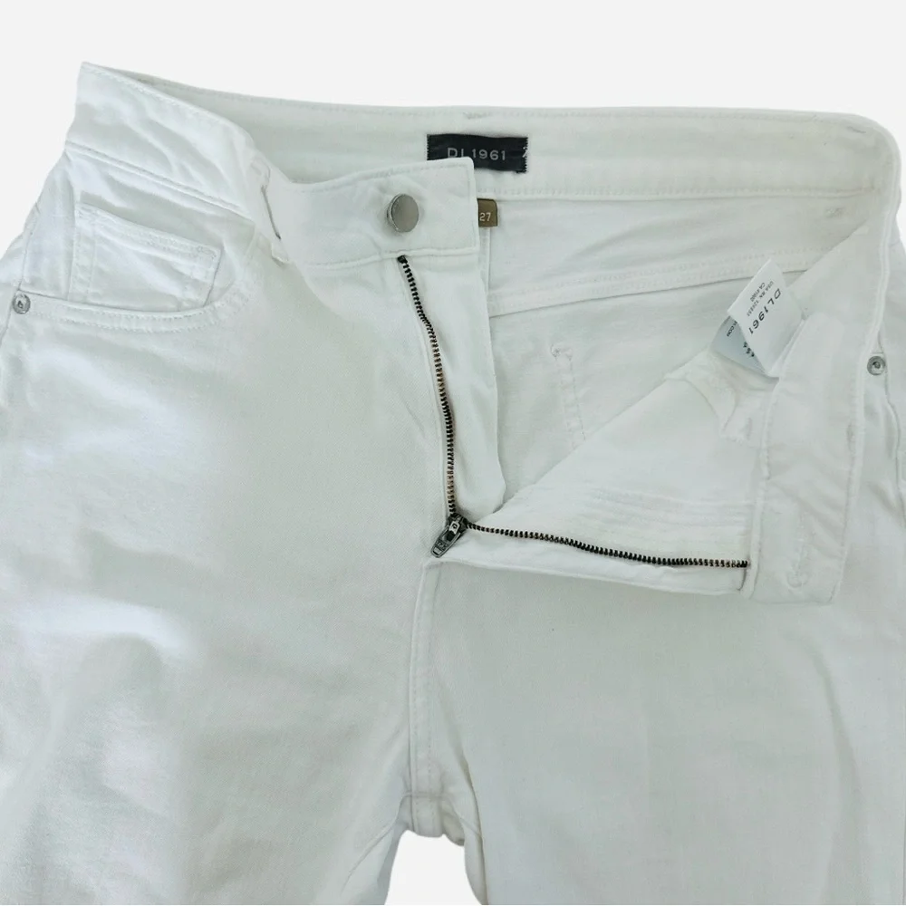DL1961 Women’s White Jeans Bermuda High Rise Vintage Straight Shorts Size 27